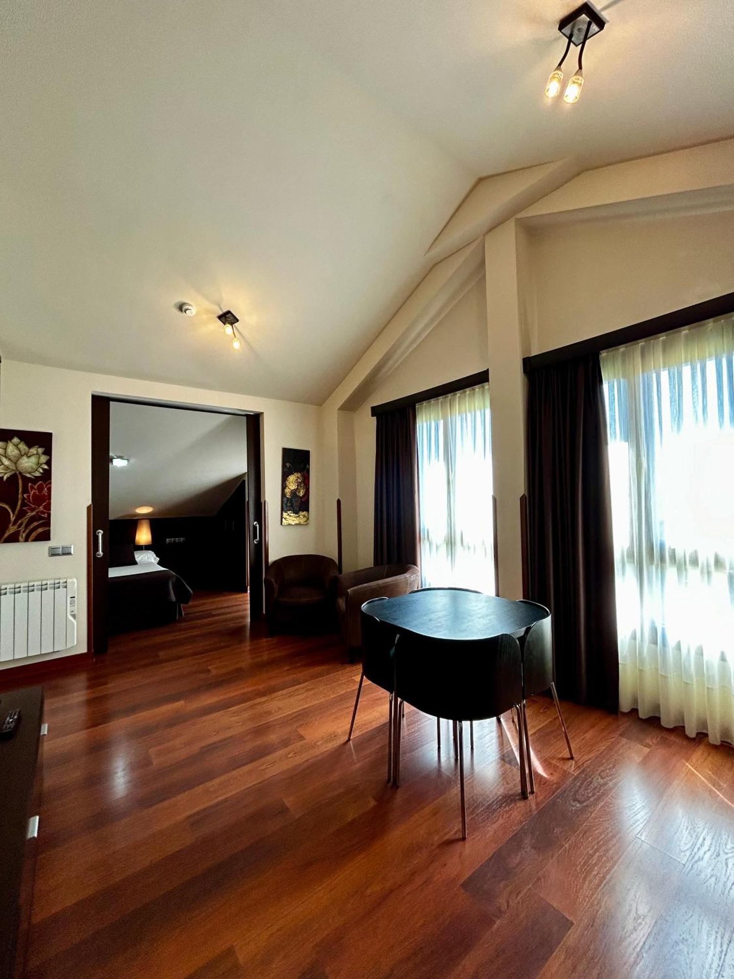Apartamentos Rurales L'Arquera Llanes Exteriér fotografie
