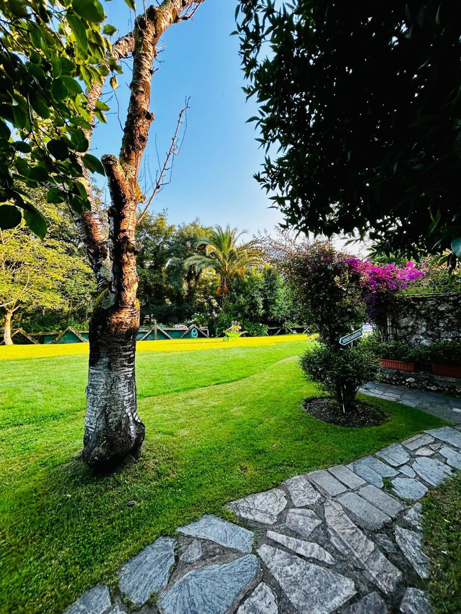 Apartamentos Rurales L'Arquera Llanes Exteriér fotografie